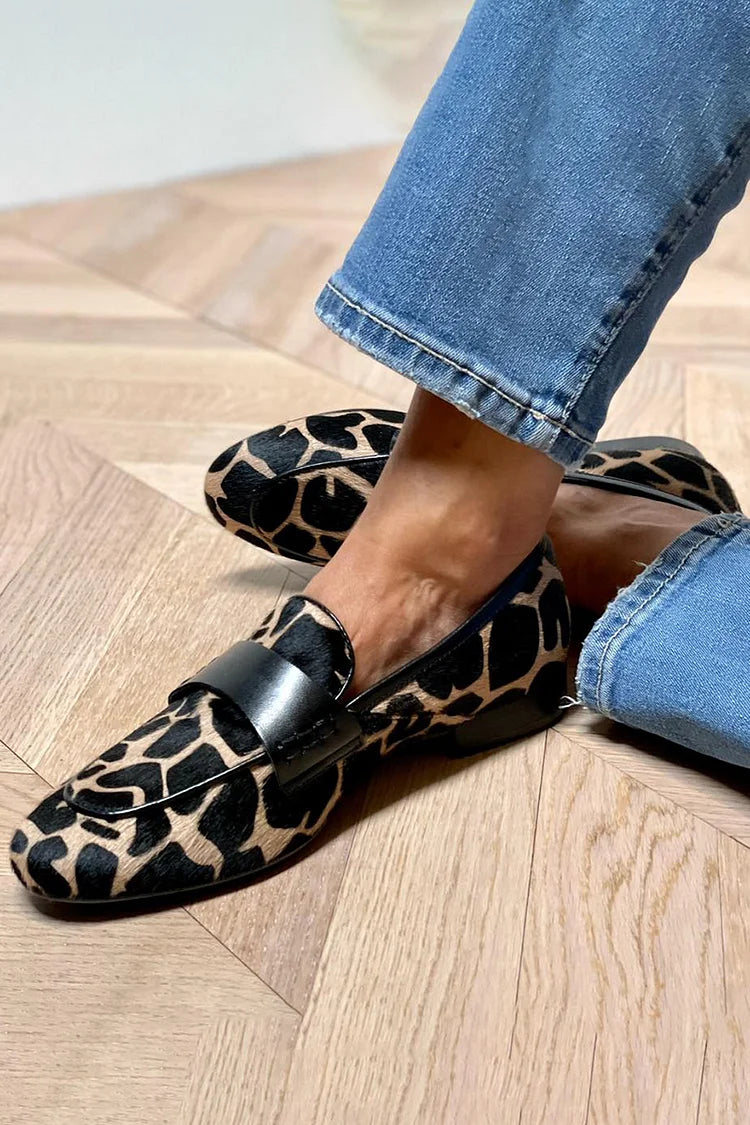 Laura | Animal Print Loafer with Elegant Detail