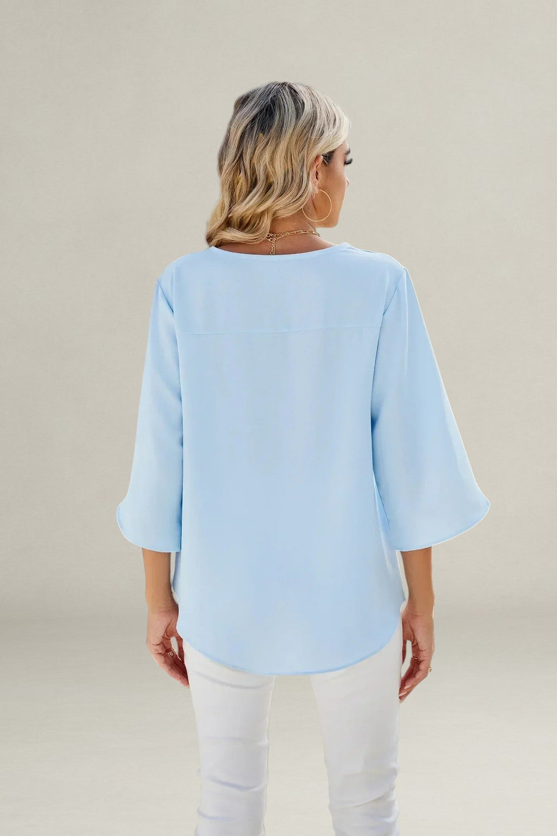 Marrievelle | V-neck Blouse