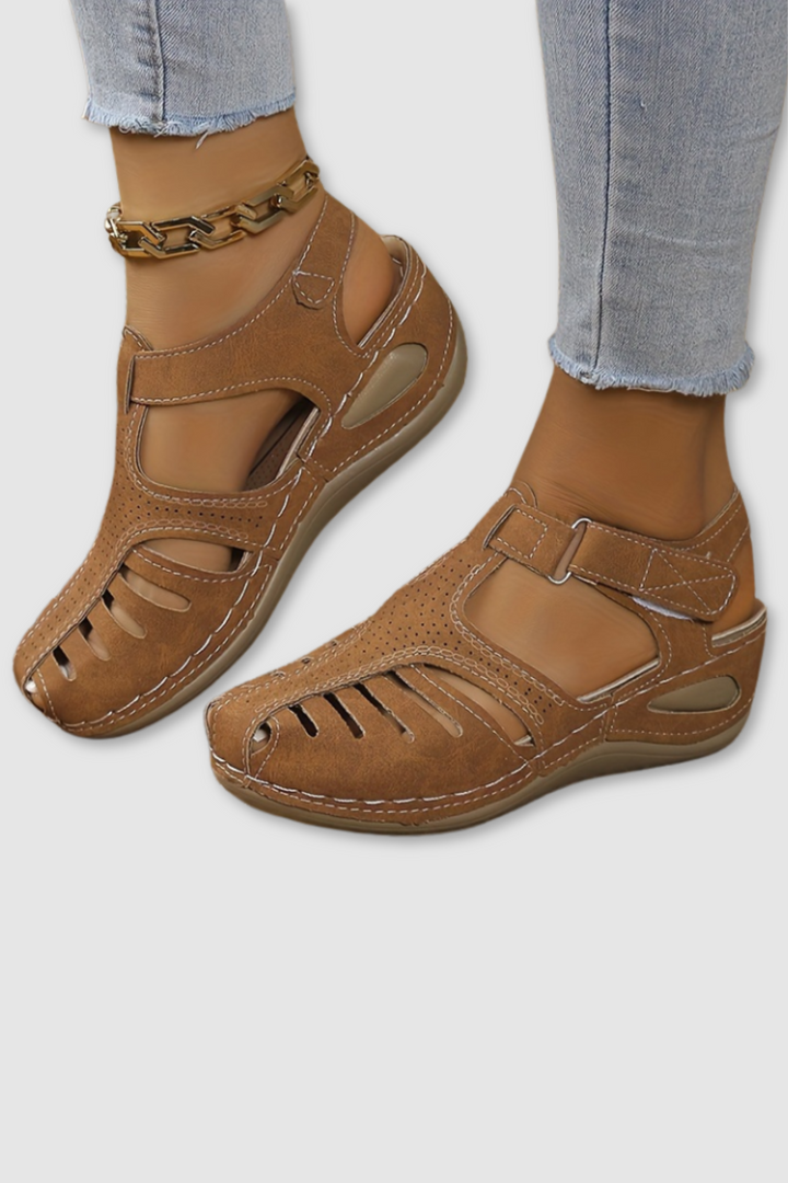 Isley | Supportive Everyday Shoes